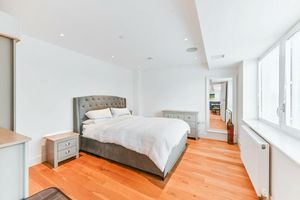 Photo 6- click for photo gallery